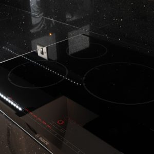 Bosch-Flexinduction-Hob-in-black-glass