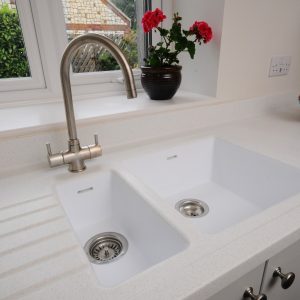 Corian-sinks-in-Designer-White